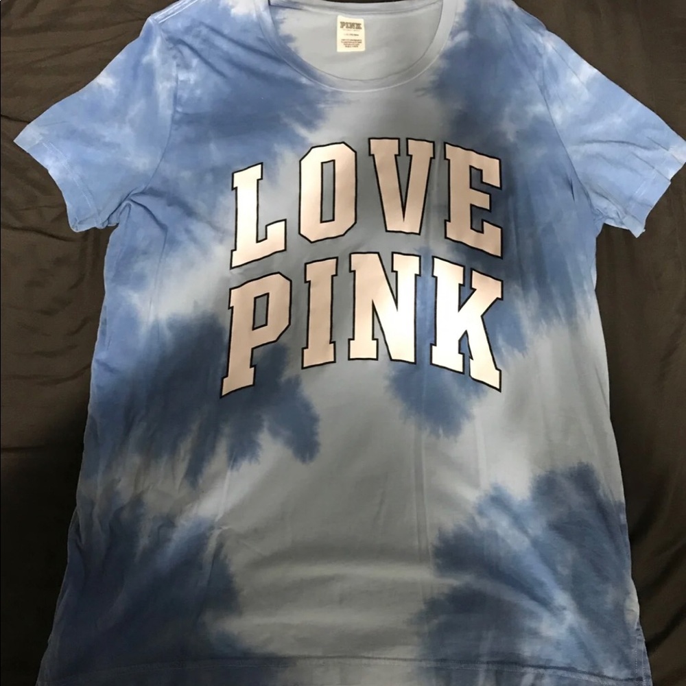 💥SOLD💥 VS Pink shirt